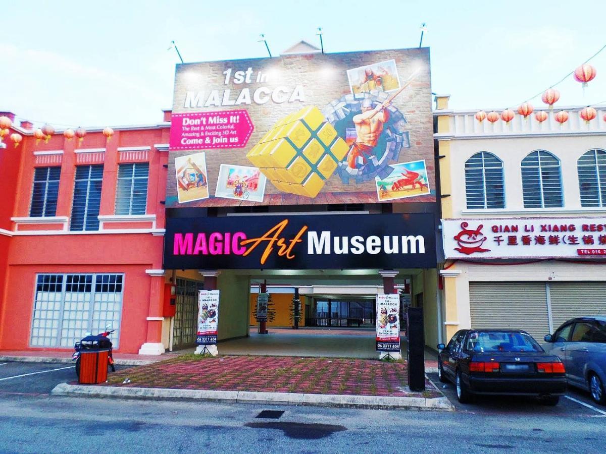 Melaka Top Largest Waterpark Resort - By Youbnb Homestay Melaka Exterior photo